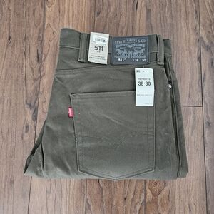 NWT Levi's 511 Slim Fit Khaki Jeans Mens 38 X 30